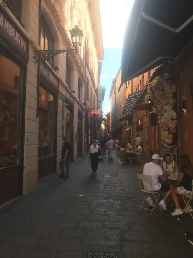 Moonlight Centro Bologna Hotel Екстериор снимка