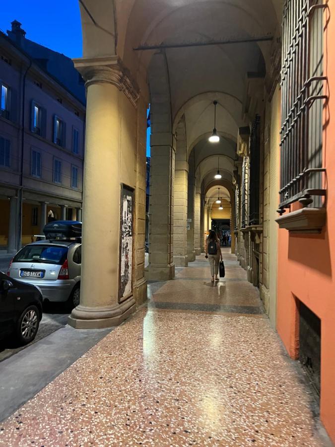 Moonlight Centro Bologna Hotel Екстериор снимка